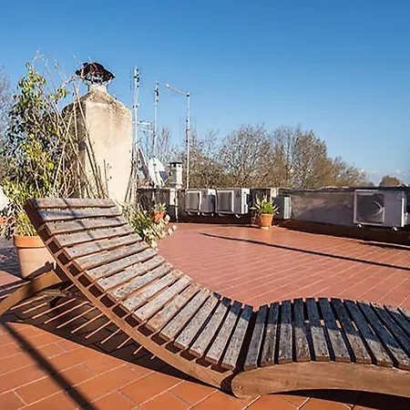 Over The Tiber Loft Apartament Rzym